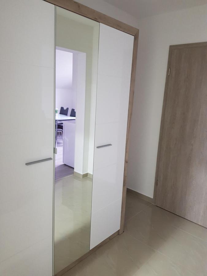 Apartmani Brigita 코레니카 외부 사진